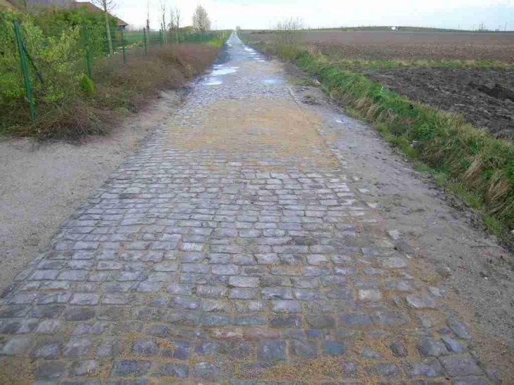 Parijs - Roubaix Bourghelles.jpg